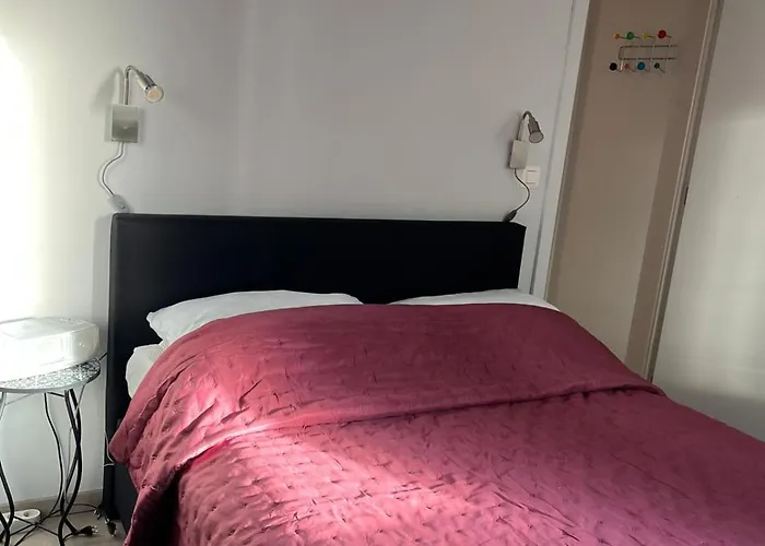 Julieze At Sea & Pool Apartment